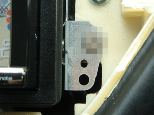 カーナビ盗難防止ネジ取り付け後/カーナビ 盗難防止ネジで盗難対策を!